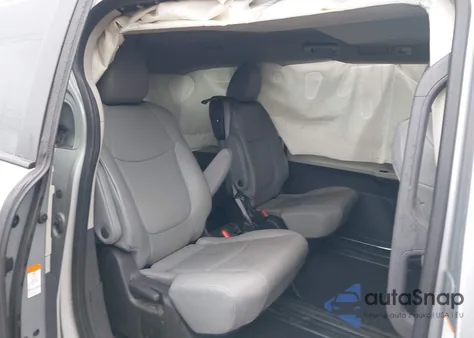 2022 Toyota Sienna Xle from USA, damaged, VIN 5TDYRKEC2NS119776